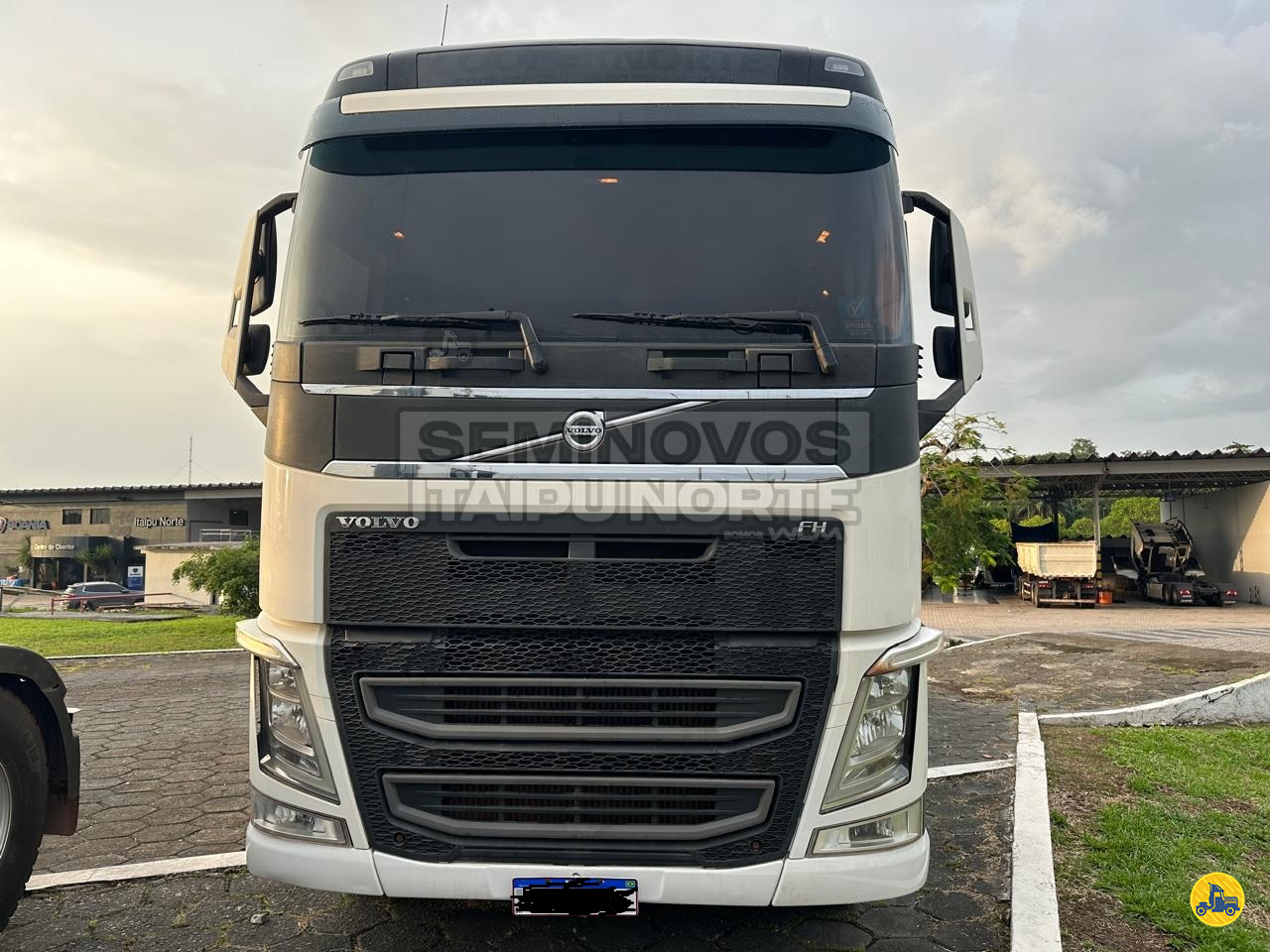 CAMINHAO VOLVO VOLVO FH 540 Cavalo Mecânico Cavalo 6x4 Seminovos Itaipu Norte WLM MARITUBA PARÁ PA